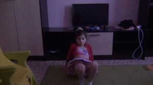 Начинающая гимнастка