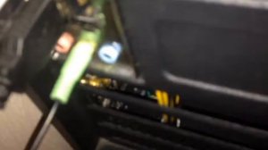 как подключить 2 колонки к одному пк ???