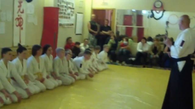 Айкидо Ёсинкан. Экзамен 19 мая 2012. 1446 смотреть онлайн