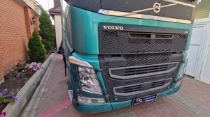 Volvo FH. Замена биксеноновых линз ZKW на двухчиповые BI-LED Aozoom Truck Trailer 24v.