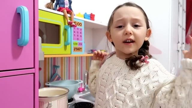 ÖYKÜNÜN PİZSASINI KİM ALDI for Kids смотреть онлайн