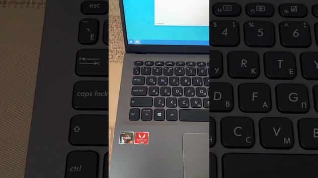 ASUS VivoBook X512DA смотреть онлайн