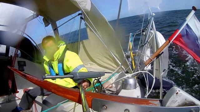 Свежий ветер Просто 10 минут под парусом на MAXI 84. смотреть онлайн