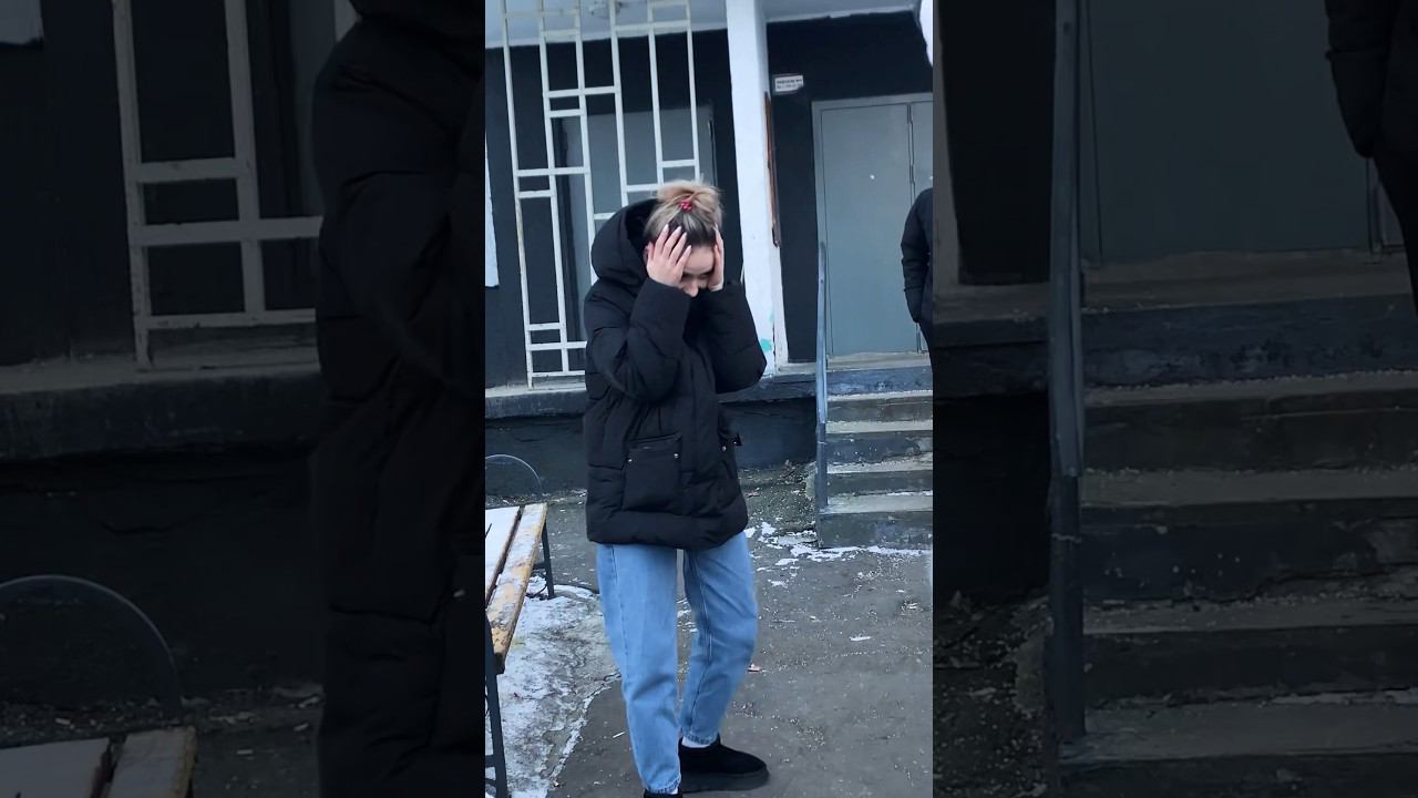 ПАПА ПОЗДРАВИЛ ДОЧКУ С 18-летием ✅ #рукивверх #18мнеуже #деньрождения смотреть онлайн