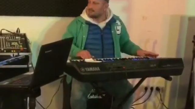 Yamaha PSR A 5000 Keman FSM ses paketi.Yamaha Genos,Genos 2,sx 900,700.Korg pa4&5,pa 1000 ve pa 70 смотреть онлайн