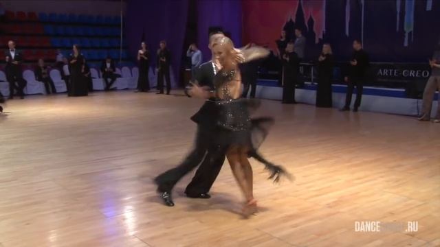 Степанов Андрей - Цыплякова Кристина, 1/2 Cha-Cha-Cha смотреть онлайн