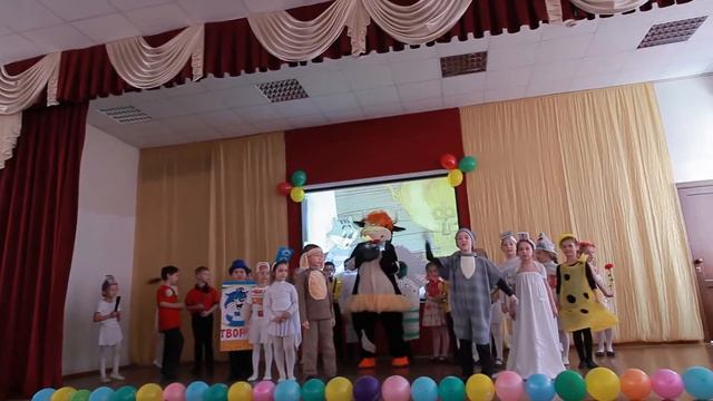 Выступление 1 Б класса о пользе молочных продуктов. смотреть онлайн