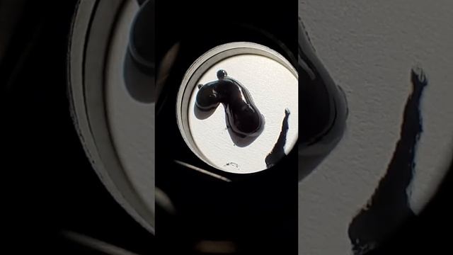 Увеличенные чернила гелевой ручки смотреть онлайн