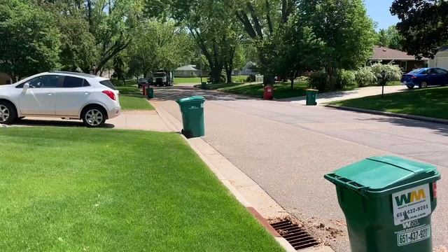 Waste Management: Heil Python Garbage Truck смотреть онлайн