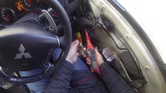 как сделать доводчик стекол? при постановке на охрану на mitsubishi delica d5 ? смотреть онлайн
