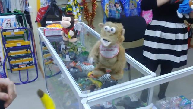 Смешная обезьяна смотреть онлайн