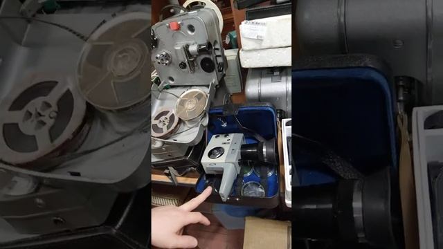 Устроил распродажу в магазине.