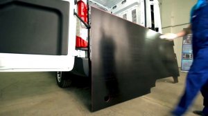 Установка обшивки пола в Ford Transit