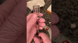 Косметологам. Самый эффективный коктейль для рук.