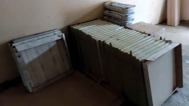 Лерка (поездка в Леруа Мерлен)/Lerka (trip to Leroy Merlin) смотреть онлайн