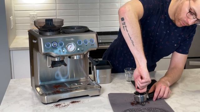 How to DIAL IN your Breville Barista Express | The COMPLETE GUIDE to set up your Espresso Machine смотреть онлайн