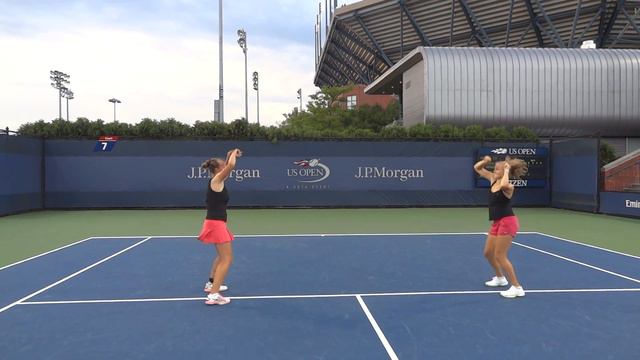 Siniakova and Krejcikova dancing after title on US Open ! смотреть онлайн