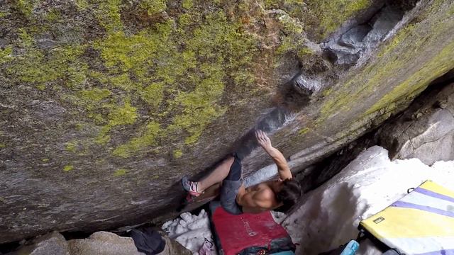Charles Barron - Mt. Evans Bouldering смотреть онлайн
