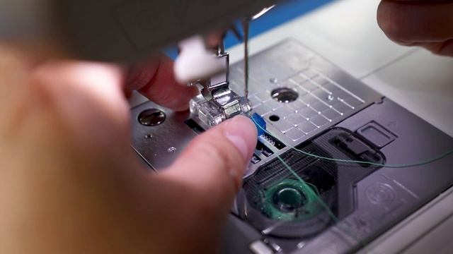 Sewing Machine Presser Foot Basics ? How to Use 10 Different Feet [Brother CS7000i] смотреть онлайн