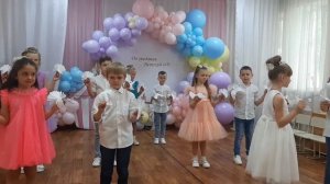 Танец "Белые голуби"