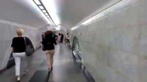 Москва 2554 станция метро Сретенский Бульвар лето день