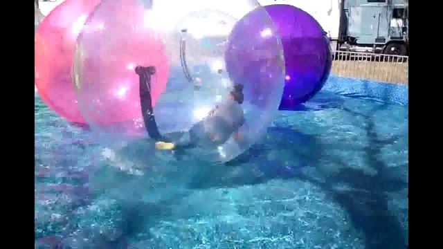 № 640 Америка Внутри шара на воде Город Нью Порт Ричи смотреть онлайн