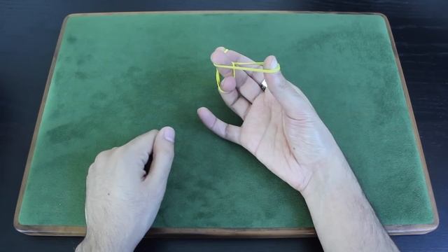 Rubber Band Finger Exercise Tutorial смотреть онлайн