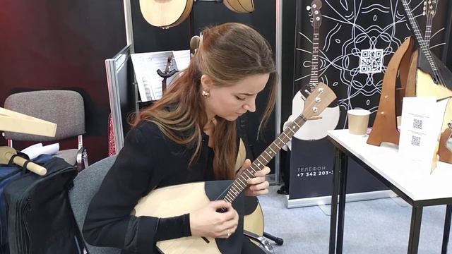 Музыкальная Выставка в Экспоцентре. смотреть онлайн