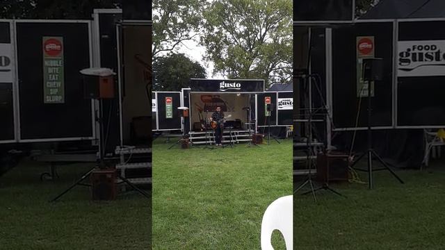 Extradition by Robbie McGowan - Live at Food Gusto Appleby Magna 2018 смотреть онлайн