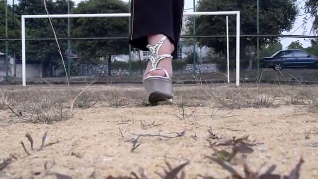 Clear 5" Platforms Outdoors смотреть онлайн