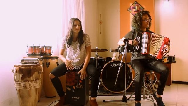 Despacito - Luis Fonsi ft. Daddy Yankee (Acordeón y Cajón cover) - Mulett ft. Lina Quintero смотреть онлайн
