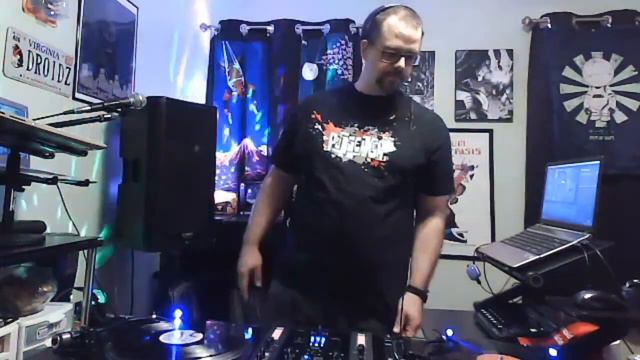 The Downstairs Mixup Stream 110120 - All Vinyl Mix смотреть онлайн