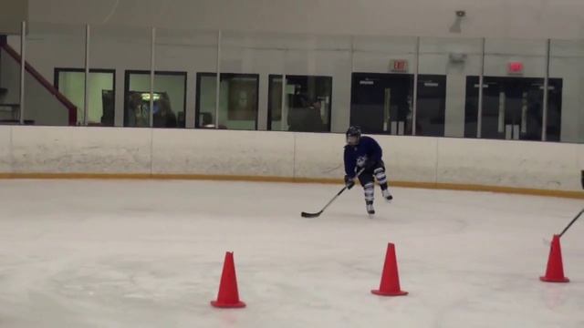 Victor Teleguine Hockey Skill Development- Skills 2 смотреть онлайн