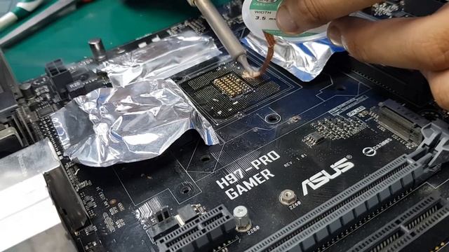 ขั้นตอนการเปลี่ยน Socket cpu 1150,1151 смотреть онлайн
