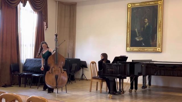 Serge Koussevitzky: concerto for double bass in fis-moll 2nd & 3rd movement, Noyemi Mailyan. смотреть онлайн