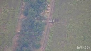 Уничтожение УАСом ЗРК "Стрела-10" ВСУ/Destruction of the AFU "Strela-10" SAM system by guided shell