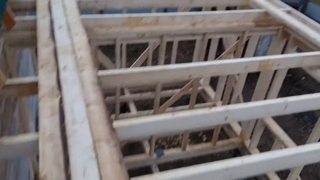 Каркасный дом. Доделал перекрытие первого этажа смотреть онлайн