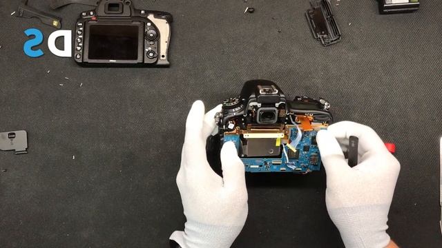 How to repair Nikon DSLR camera D750 - remove IR cut filter смотреть онлайн