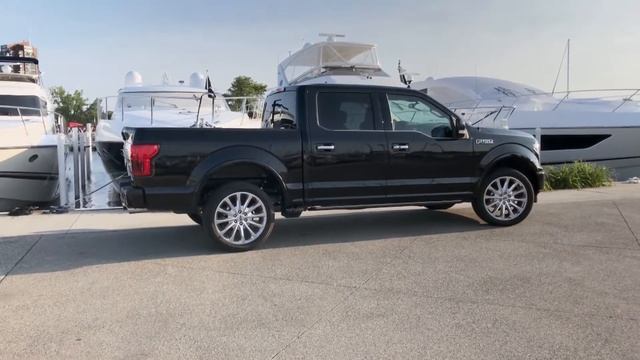 2019 Ford F-150 Limited B-Roll смотреть онлайн