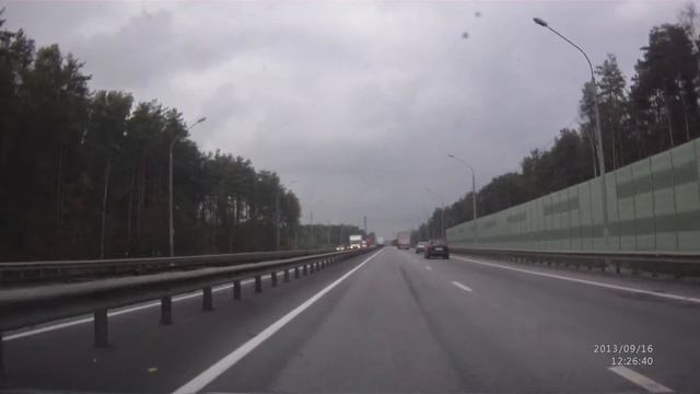 Микроавтобус на отбойнике смотреть онлайн