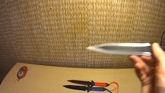 Весченние обострение Крупные метательные ножи