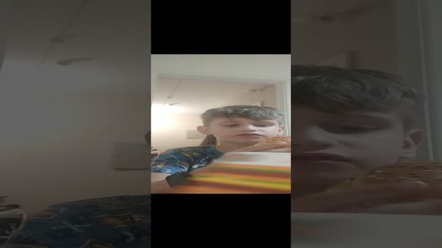 VID_20240830_204103.mp4