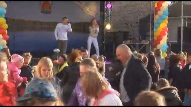 Группа EXTRA на Дне города 4 сентября 2010г. смотреть онлайн