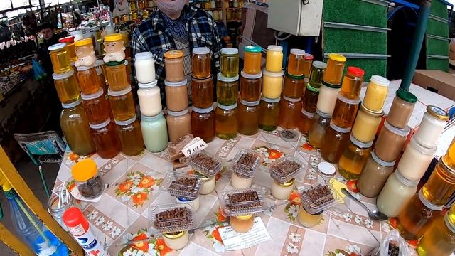 Овощной рынок в Ялте. Цены в Ялте на мясо, овощи, фрукты на овощном рынке. Крым. Ялта. Апрель 2021 смотреть онлайн