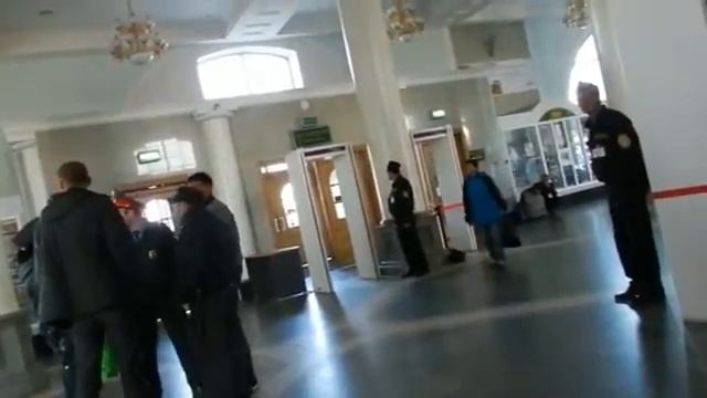 Охрана на жд-вкзале хабаровска смотреть онлайн