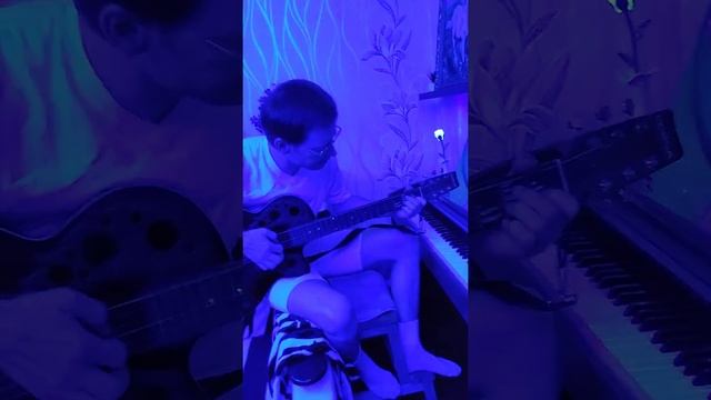 Небо над землей смотреть онлайн