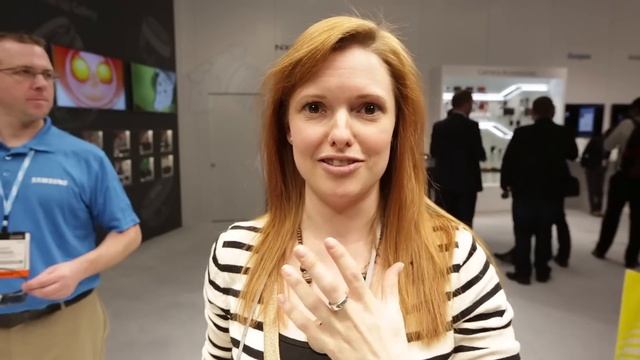 Samsung 45mm 3D lens - Which? first look review from CES 2013 смотреть онлайн