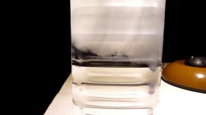 Мгновенное замерзание дистиллированной воды.