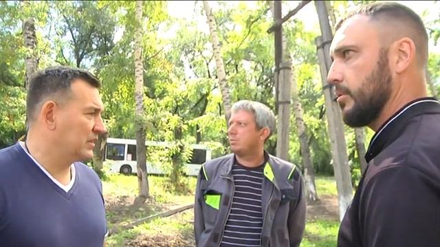 Ремонт тротуара на 40 лет ВЛКСМ ведется с отставанием от графика смотреть онлайн