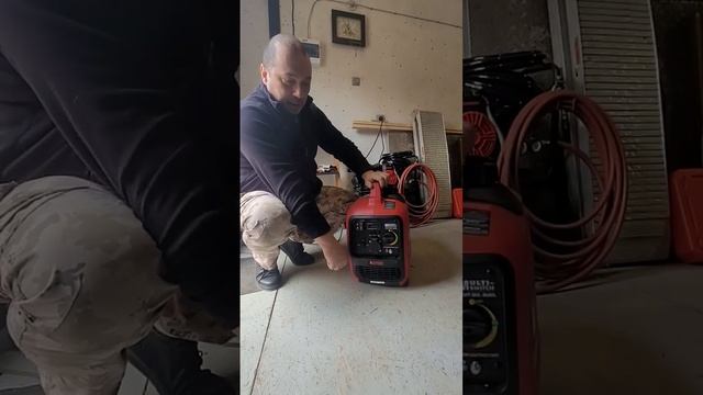 как правильно заводить бензогенератор смотреть онлайн